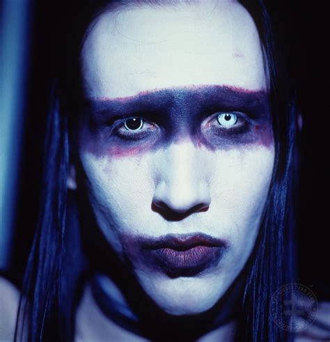 Viimeisimmät twiitit käyttäjältä marilyn manson (@marilynmanson). Marilyn Manson | Manson Source on Twitter: "Unreleased photos of Marilyn Manson from photoshoot ...