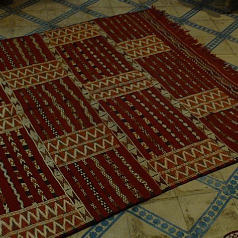 Zemmour rug these moroccan rugs take after the zemmour style of weaving from morocco's middle atlas mountains characterized by bands of geometric designs. Vintage Kilim Carpet Zemmour. Hanbel Rug of Morocco