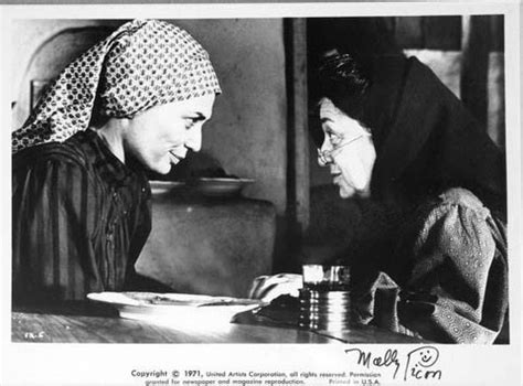 Molly Picon As Yente In Fiddler On The Roof Jewish Womens Archive