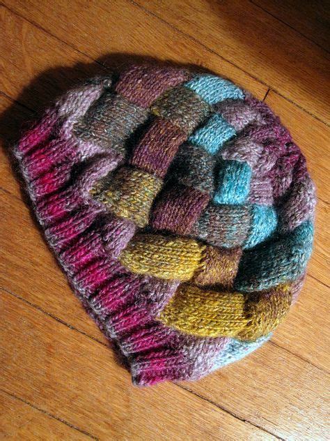 Two Freebies Entrelac Tutorial And Easy Entrelac Scarf Pattern