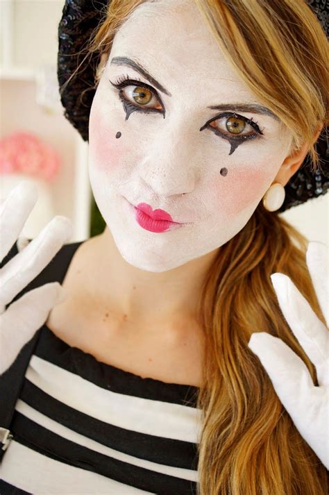 Mime Makeup Cute And Easy Mime Costume Circus Costume Costume