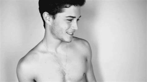 Lachowski S Find And Share On Giphy