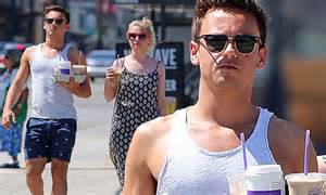 Tom Daley And Best Friend Sophie Cool Off House Sitting Dustin Lance