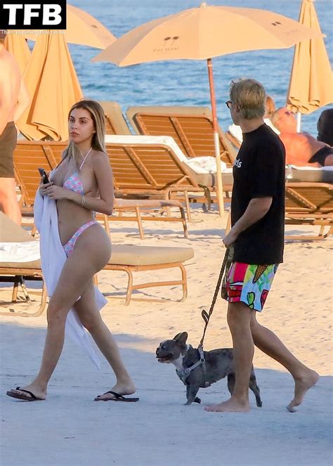 Alexa Dellanos Shows Off Her Curves With Alec Monopoly In Miami Beach 11 Photos Thefappening