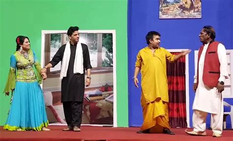 New Pakistani Punjabi Stage Drama 2018 Shalimar Theatre Mojan Luto