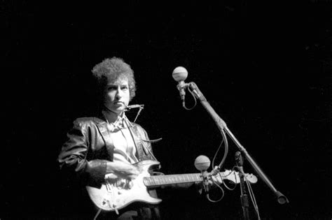 When Bob Dylan Went Electric Wsj