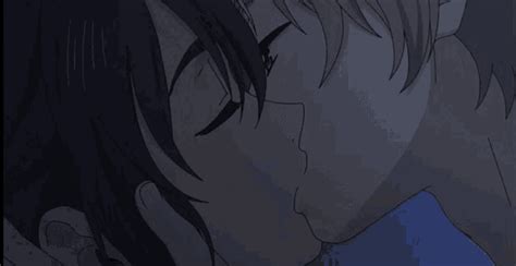 Anime Kiss Gif Anime Kiss D Couvrir Et Partager Des Gif