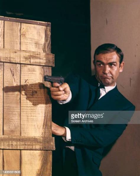 Sean Connery 1964 Photos And Premium High Res Pictures Getty Images