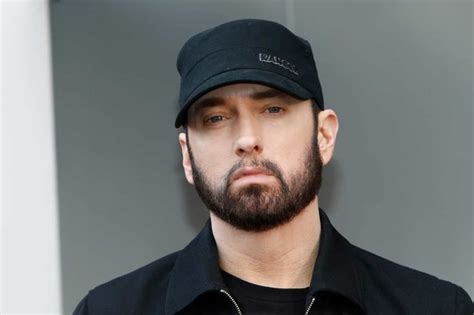 Eminem Primer Artista En Tener 10 álbumes Que Superaron Los 15