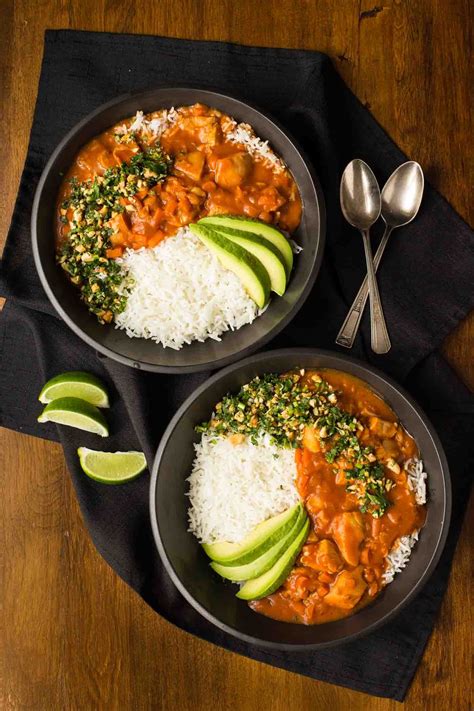 So, he used them cleverly in a tomatoey and buttery gravy to create what we call today, butter chicken or chicken makhani. Slow Cooker Indian Butter Chicken | Recipe | Butter ...
