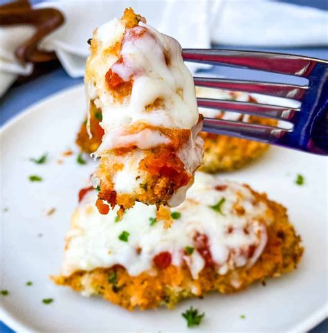 This is one quick dinner recipe you'll be returning to again and again. Air Fryer Panko Breaded Chicken Parmesan with Marinara ...