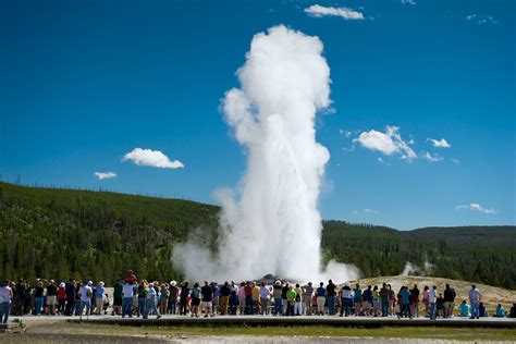 The Weather Network Yellowstones Old Faithful Geyser Might Stop