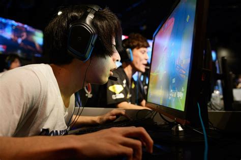 Competitive Video Gaming Will Soon Become A Billion Dollar Opportunity