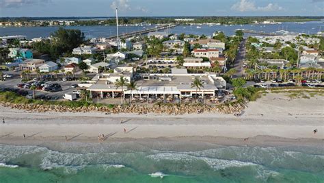 Most Charming Small Towns In Florida Anna Maria Island