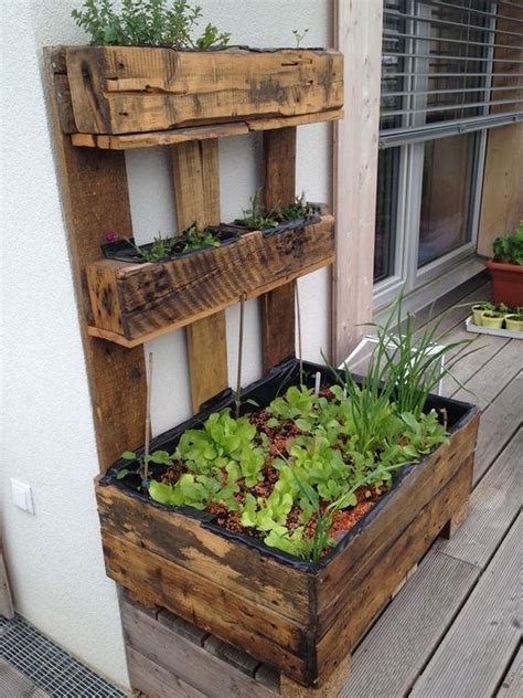 Useful And Easy Diy Ideas To Repurpose Old Pallets Wood