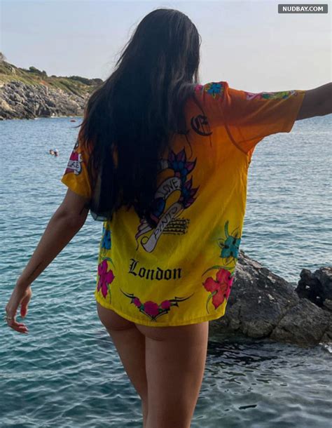 Dua Lipa Booty Wearing A Bikini Jul Nudbay