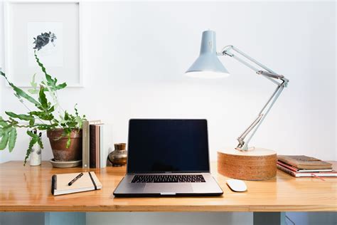 5 Tips For Better Home Office Lighting