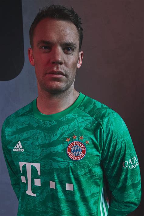 It presents the design of the goalkeeper home jersey of the bayern and is made with climacool breathable fabric with estrategic ventilation. FC Bayern Munich 2019/20 Home Jersey by adidas | HYPEBEAST
