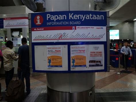 Asal rencana perjalanan sudah dipersiapkan, insya allah gampang aja menuju negaranya upin ipin dan boboiboy ini cara yang paling ekonomis, dan per orang biayanya nggak sampai rp 150.000 ke kuala lumpur. Tips dan Cara Naik MRT di Kuala Lumpur ~ West Borneo Road