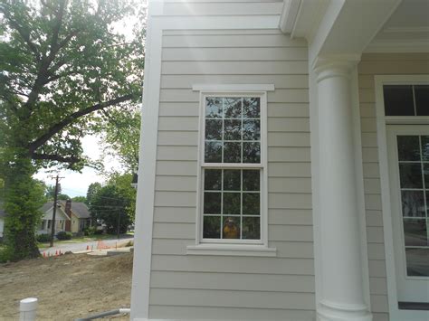 Close Up Of The Hardie Corner Trim Arctic White And The Hardieplank