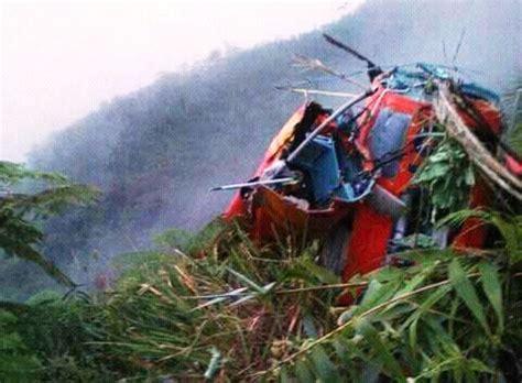 Helikopter tersebut diketahui membawa lima. Berikut Nama-Nama Penumpang Helikopter Basarnas yang Jatuh ...