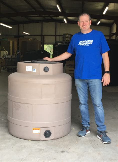700 Gallon Rectangle Water Storage Tank 3081430509