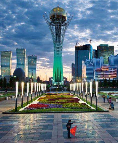 Bayterek Towerastana Kazakhstan Kazakhstan Places To Go Places