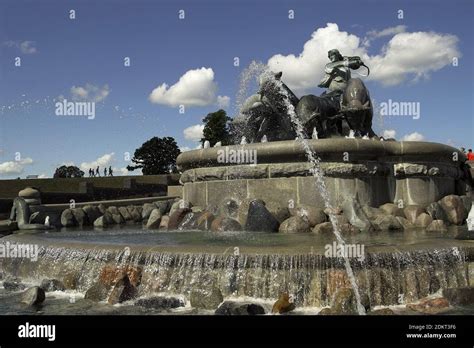 Fuente De Gefion Hi Res Stock Photography And Images Alamy