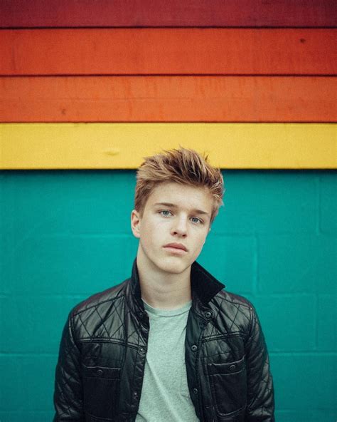 {fc alex lange} alex hi i m alex i m 17 and i m kind of shy i have a bit of… alex michael