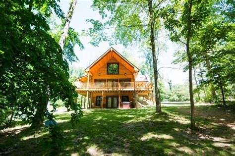 Moondance vacation homes offer vacation rentals with a wide range of recreational facilities in nashville and brown county. 3 Irish Sons Log Cabin - Moondance Vacation Homes 4 BR , 3 ...