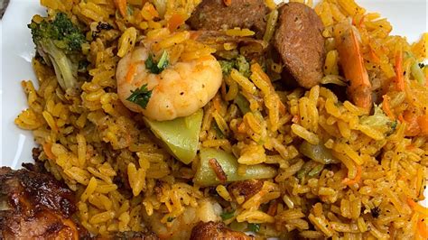 Add package of vigo yellow rice and stir while boiling for one minute. Yellow Rice Mixed With Broccoli, Shrimp & Sausages - YouTube
