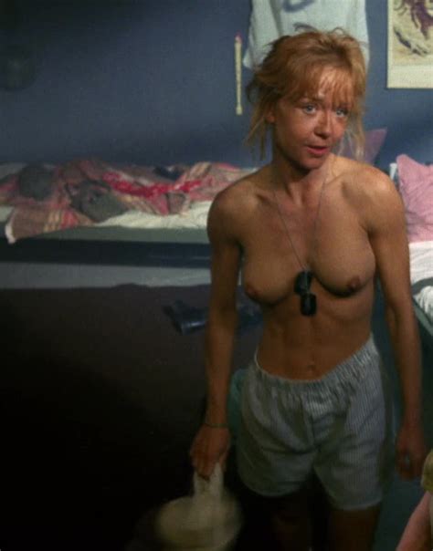 Horror Movie Nudes Linnea Quigley Creepozoids Video Nudecelebgifs
