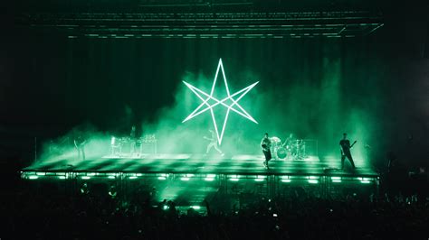 Bring Me The Horizon First Love Tour The Flying Lampie Lighting