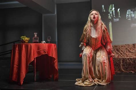 Czy Lady Makbet Jest Postacią Tragiczną - Być nauczycielem...: Spektakl "Makbet" na podstawie dramatu Szekspira