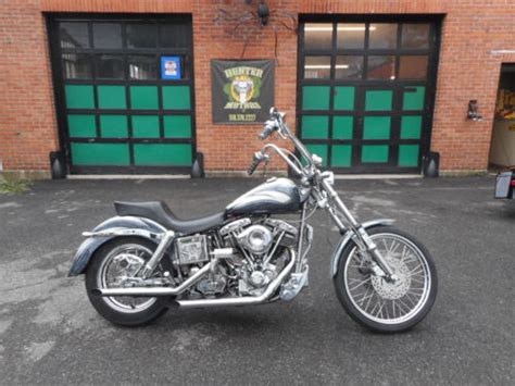 The 1977 my harley davidson fx 1200 super glide has standard fittings such as a telescopic front fork coupled to dual shock absorbers as a rear suspension, a dual seat, a. 1976 Harley-davidson Super Glide For Sale 13 Used ...