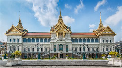 The Grand Palace Bangkok A Guide For Backpackers