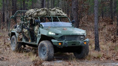 Gm Delivers First Chevy Colorado Zr2 Based Infantry Vehicles To Us Army