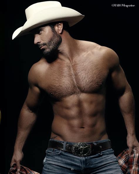 Rodiney Santiago for Gmaro Magazine by Wander Aguiar | HLP