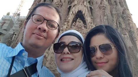 Kabar Duka Rizano Azhar Kakak Annisa Pohan Meninggal Dunia Poskota