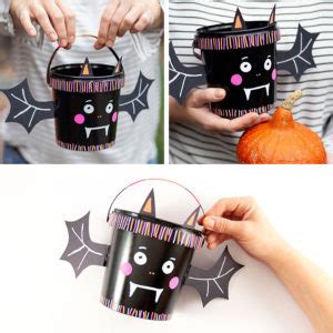 Oktober 2021 ist halloween, die feier des vorabends vom allerheiligenfest in der nacht zum 1. DIY Fledermaus-Eimer für Halloween-Süssigkeiten