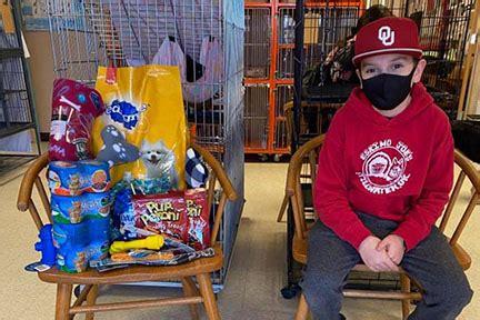 Keeping pets and people together. Community Pet Food Pantry | Enid SPCA