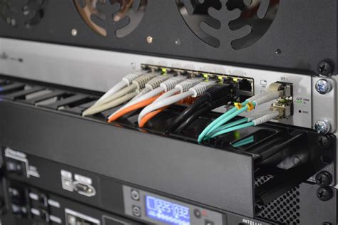 Profil et Salaire d’un Technicien en informatique  Nextformation