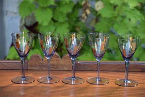 Vintage Purple Wine Glasses Set Of 5 1950 S Vintage Purple Depression Glass With Gold Retro