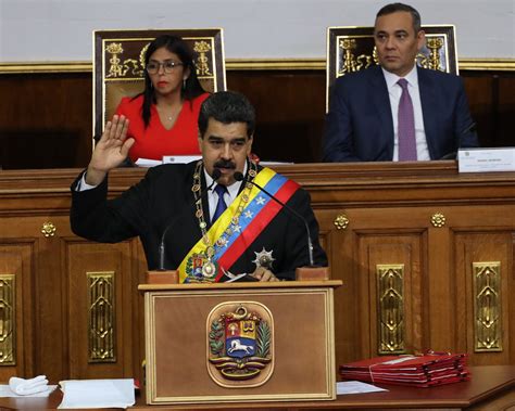 Apr 06, 2020 · cómo tramitar el nuevo permiso de circulación nacional que rige desde hoy el documento es necesario para poder desplazarse por todo el territorio nacional. Nicolás Maduro se juramenta hoy ante la Asamblea Nacional ...