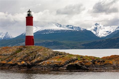 Premium Photo Les Eclaireurs Lighthouse Tierra Del Fuego Argentina