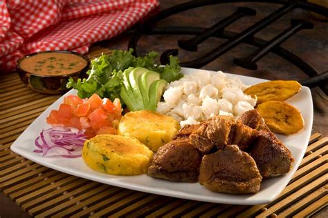 Ecuadorian Food Must Try Traditional Dishes Of Ecuador