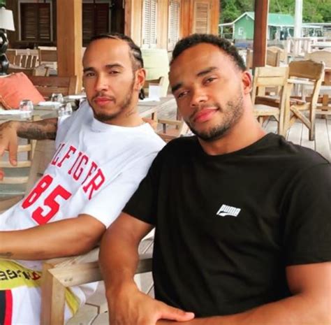 Additionally, nicola lockhart and samantha lockhart are lewis' half sisters. Lewis Hamilton: Bio, family, net worth | Celebrities ...