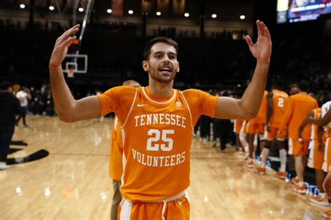 Watch Tennessee Vols Shooting Guard Santiago Vescovi Discusses Loss In