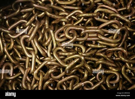 Chains High Resolution Stock Photography And Images Alamy