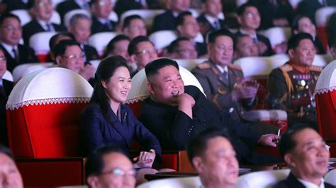 North Korean Leader Kim Jong Uns Wife Makes First Appearance In A Year